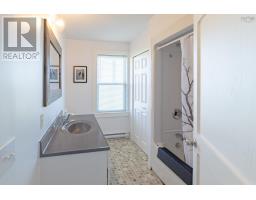 3827 Highway 1, Beaver River, NS B5A4A5 Photo 31