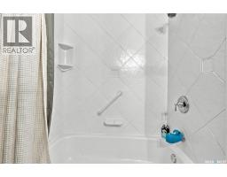 1743 Blair Bay E, Regina, SK S4V0N6 Photo 34