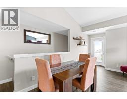 271 Livingston Common Ne, Calgary, AB T3P1K1 Photo 10