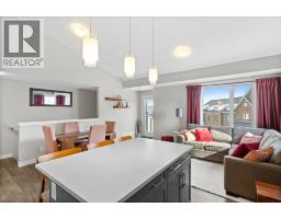271 Livingston Common Ne, Calgary, AB T3P1K1 Photo 8