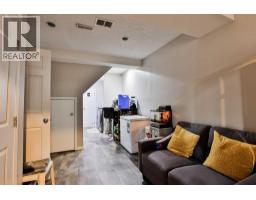 241 19 Street  N, Lethbridge, AB T1H3J9 Photo 27