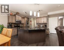 4pc Bathroom - 149 Fairmont Boulevard S, Lethbridge, AB T1K7E8 Photo 8