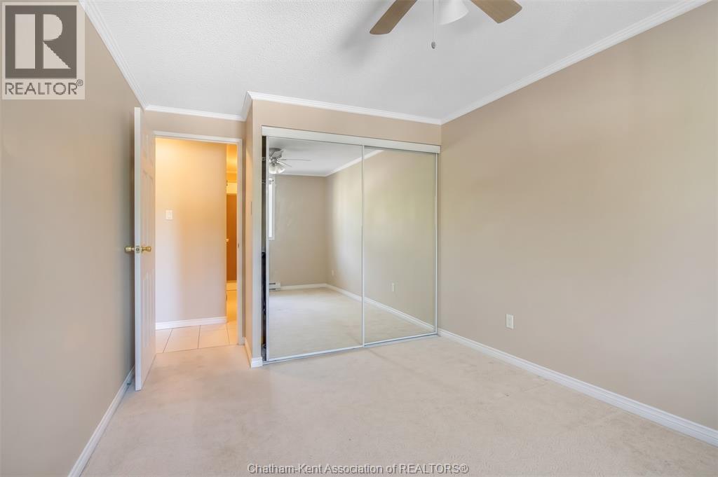 #208 955 GRAND AVENUE West - 16