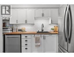 4pc Ensuite bath - 180 Highland Crescent Unit# 10, Kitchener, ON N2M5K5 Photo 8
