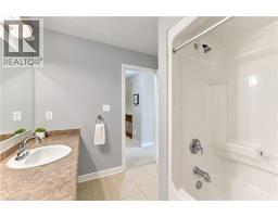 222 Chestnut Hill Crescent, Kitchener, ON N2P2X3 Photo 29