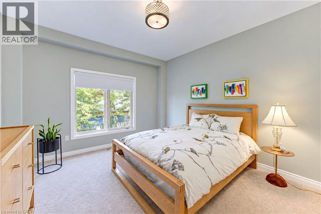222 CHESTNUT HILL Crescent - 22
