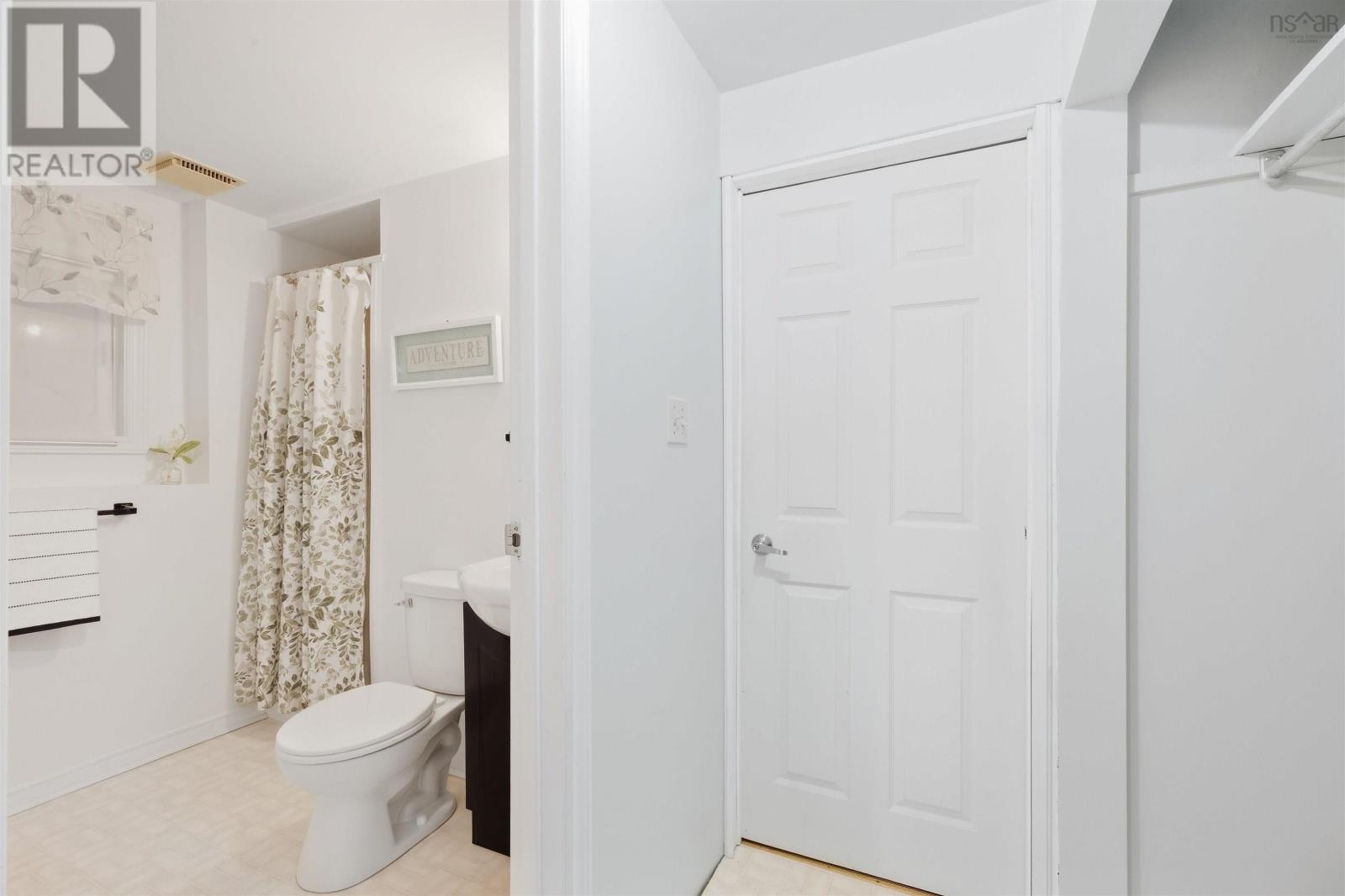 15 Micmac Drive - 33