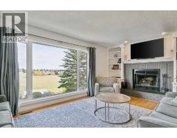 2pc Bathroom - 117 Hawkbury Close Nw, Calgary, AB T3G3E3 Photo 14