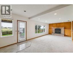 117 Hawkbury Close Nw, Calgary, AB T3G3E3 Photo 26
