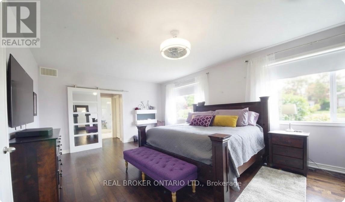 100 TRAIL BOULEVARD - 11