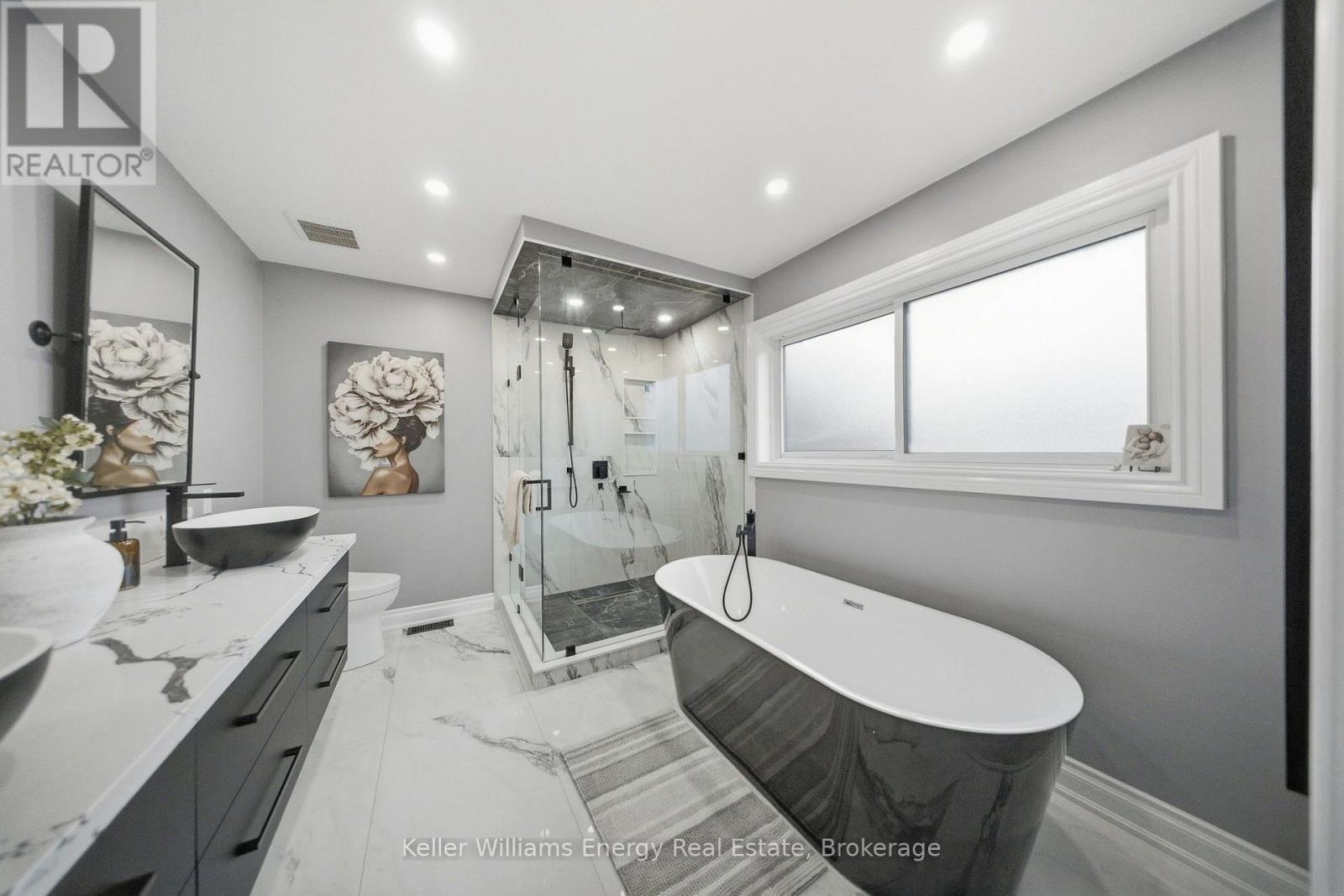 8 Holliman Lane, Ajax, ON photo 34