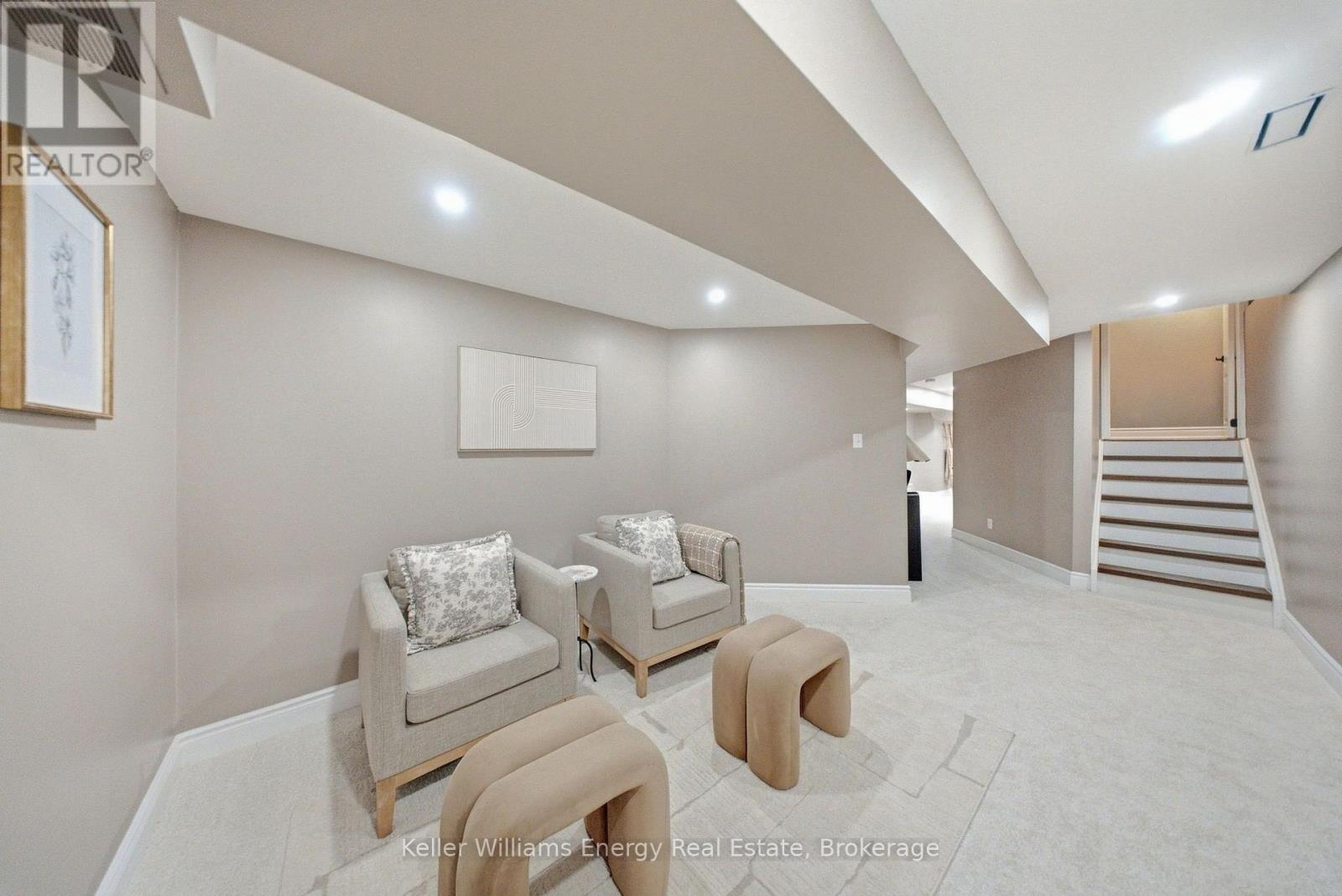8 Holliman Lane, Ajax, ON photo 37
