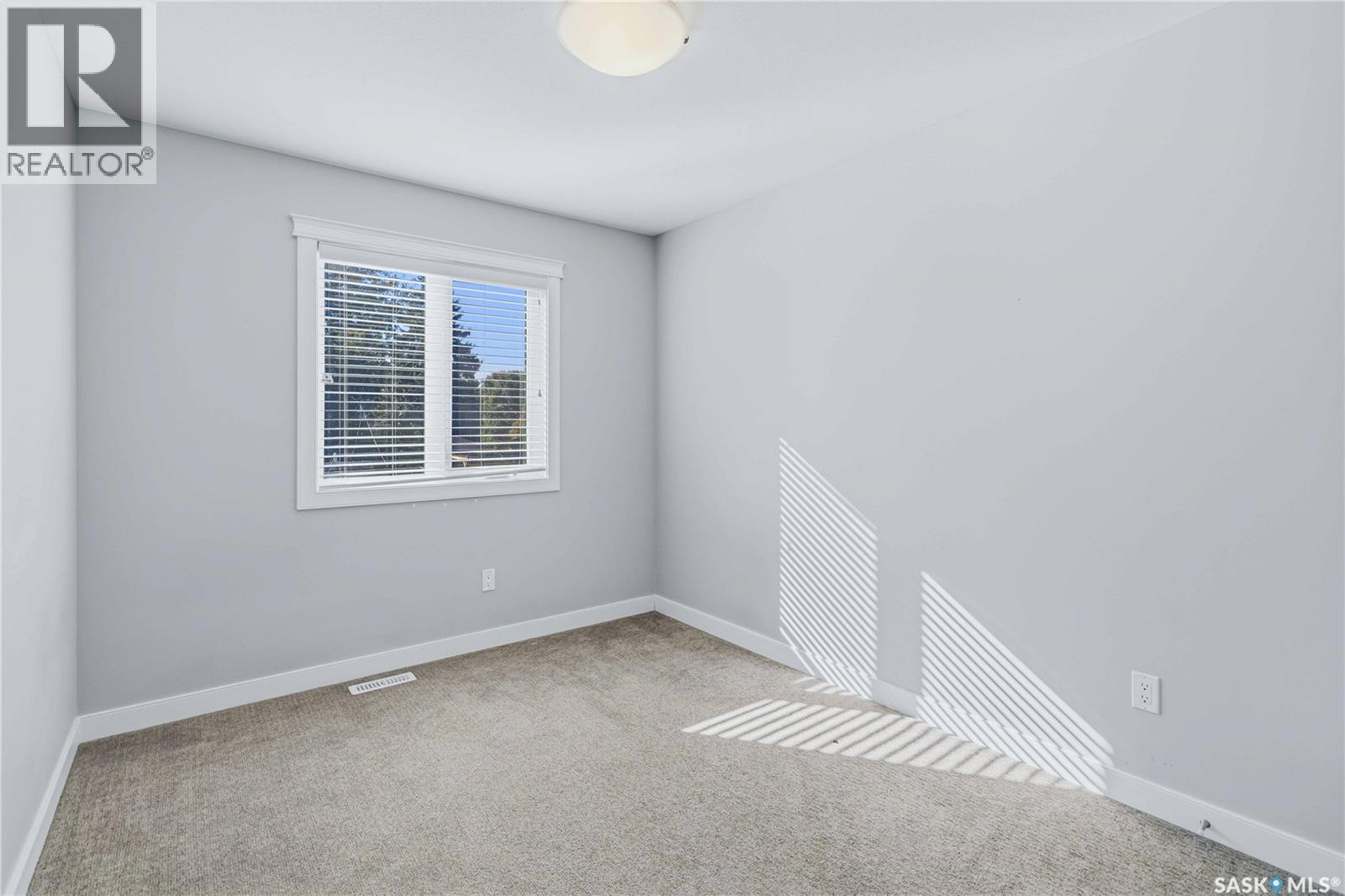 738 4th STREET E, Saskatoon — photo 14
