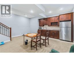738 4th E, Saskatoon, SK S7H1K2 Photo 24