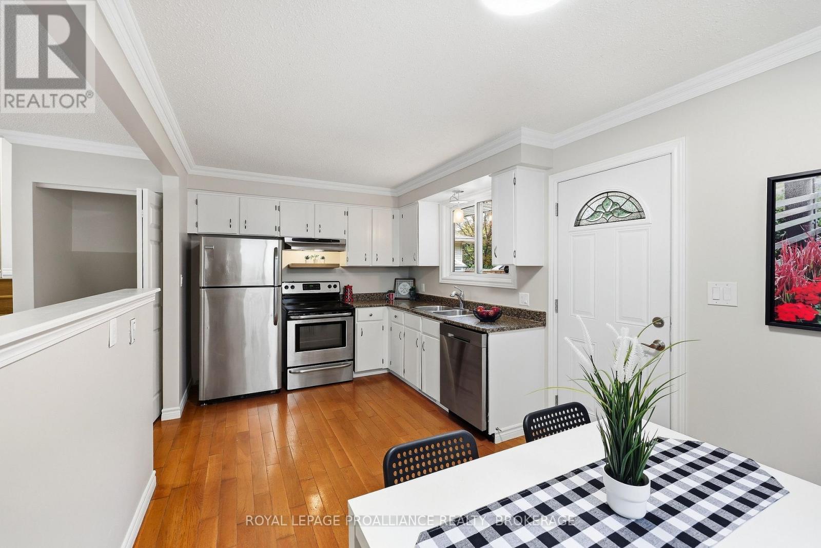 55 FOLGER STREET - Image 23