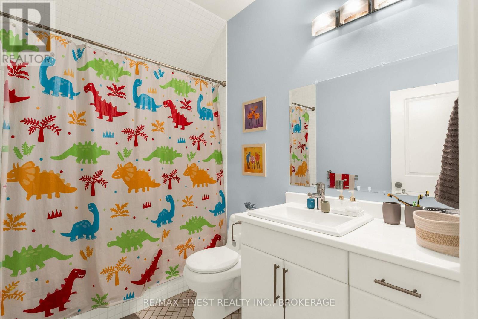 141 BENJAMIN COURT - Image 28