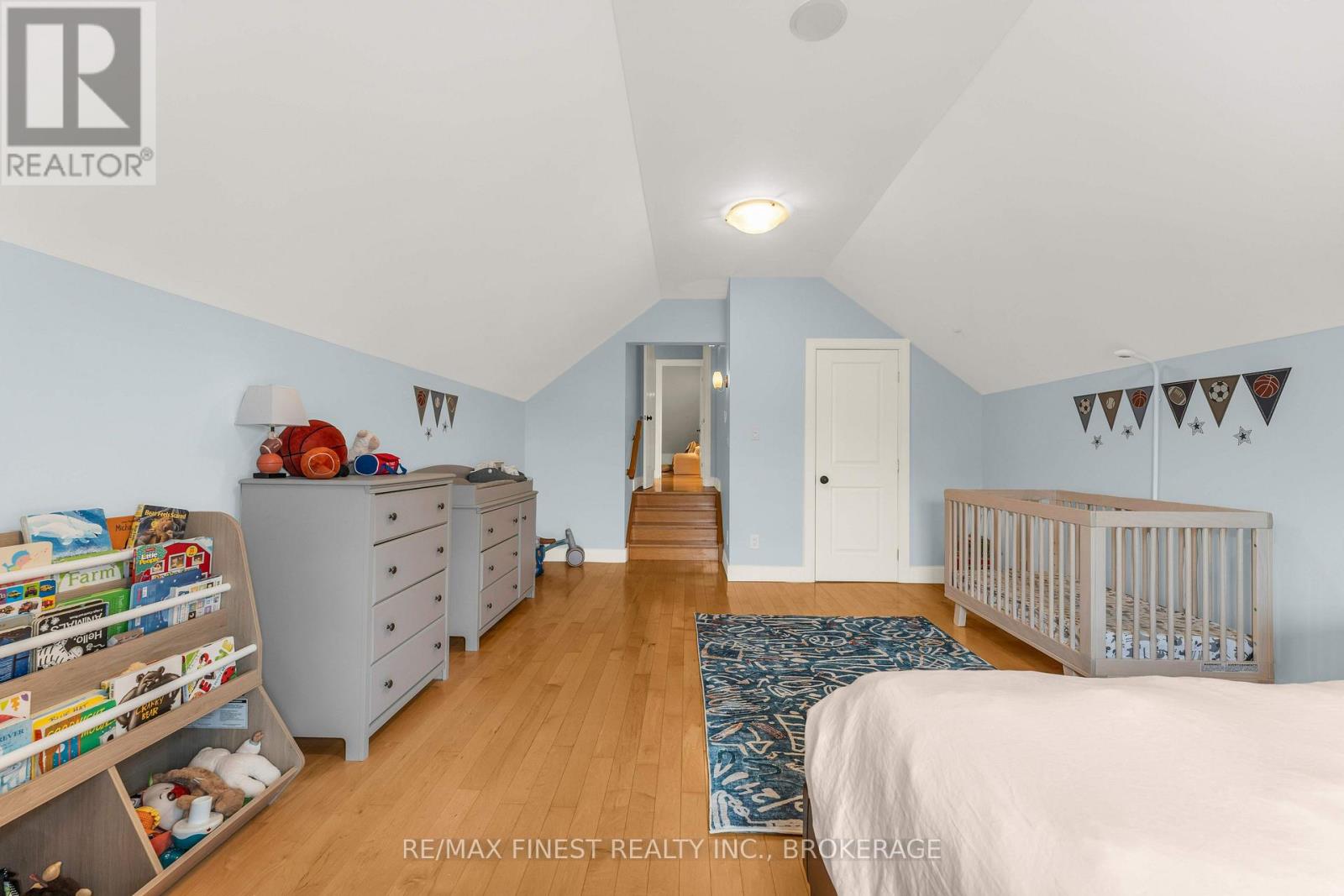 141 BENJAMIN COURT - Image 32