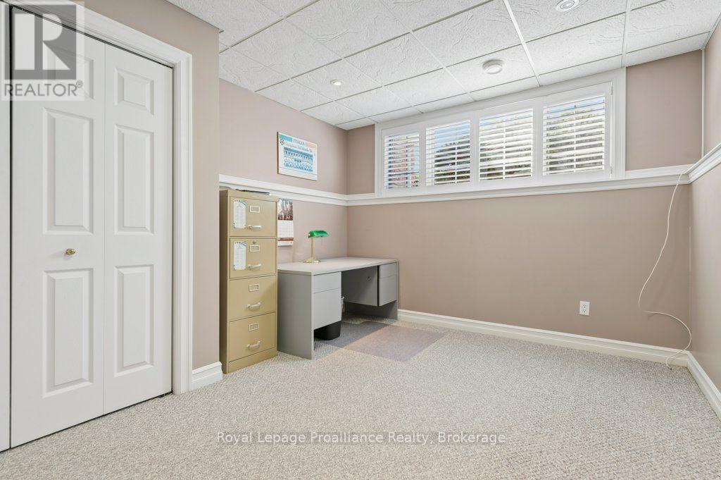 128 Maple Drive, Belleville, ON photo 31