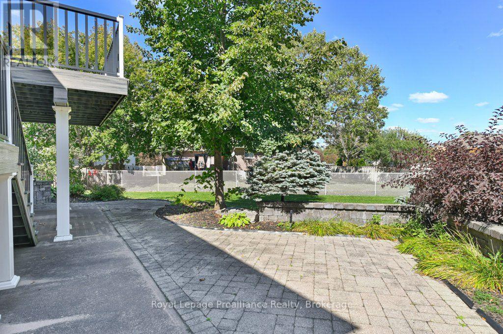 128 Maple Drive, Belleville, ON photo 35
