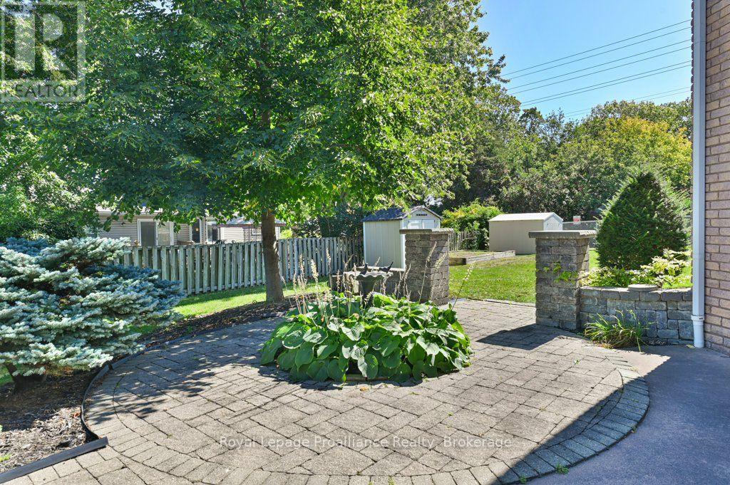 128 Maple Drive, Belleville, ON photo 36