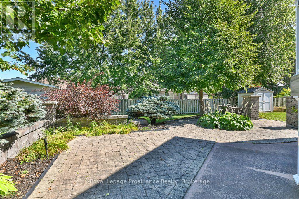 128 Maple Drive, Belleville, ON photo 37