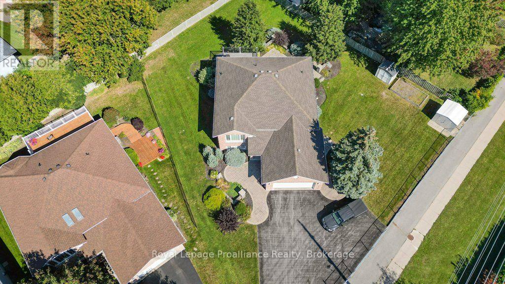 128 Maple Drive, Belleville, ON photo 47