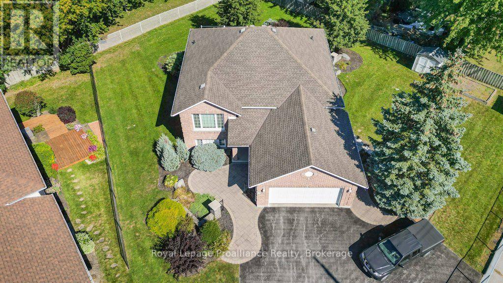 128 Maple Drive, Belleville, ON photo 48