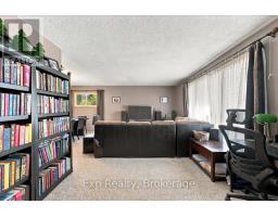 Living room - 804 Sherbrooke Street, Peterborough, ON K9J2R1 Photo 7