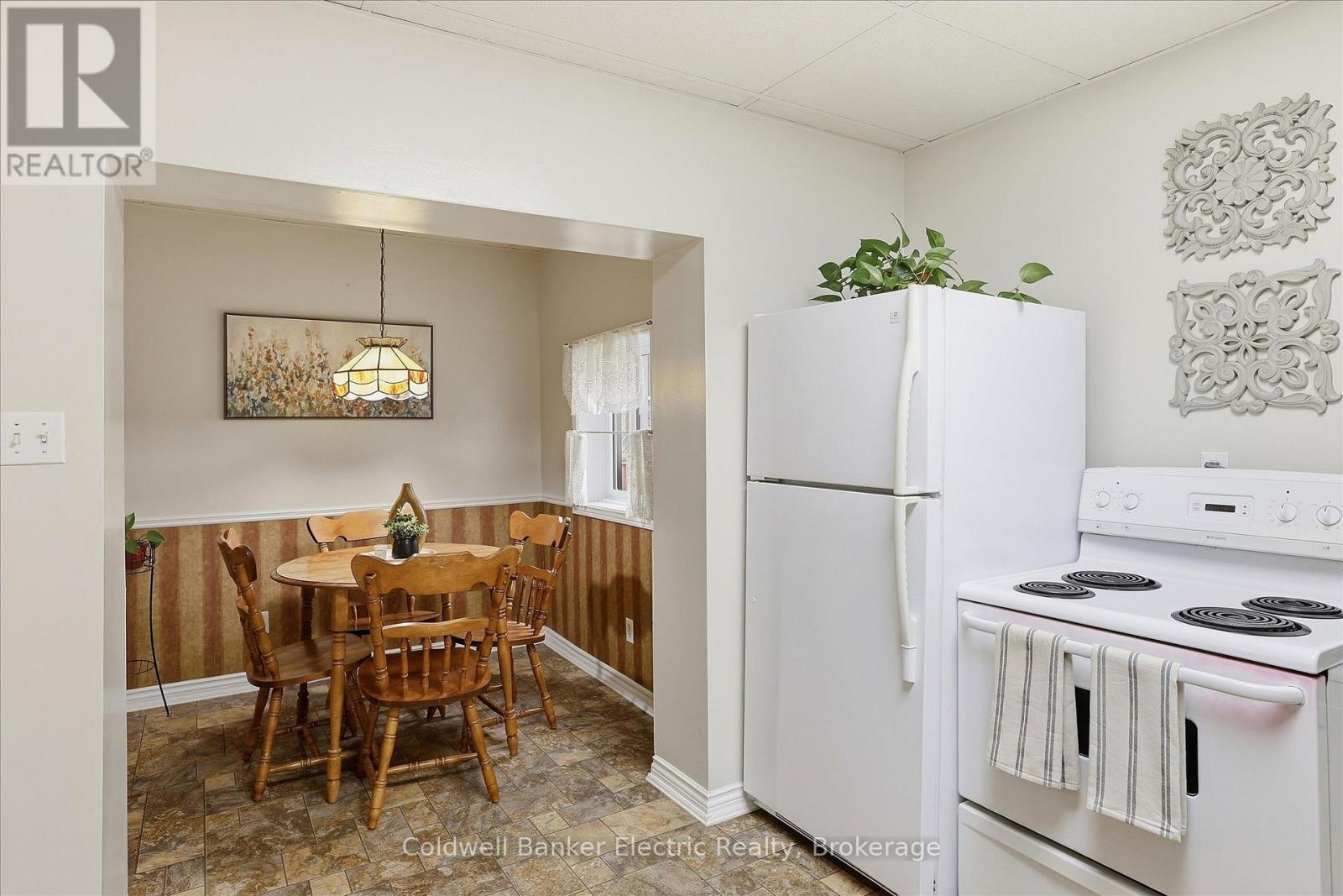 461 MURRAY STREET - 13