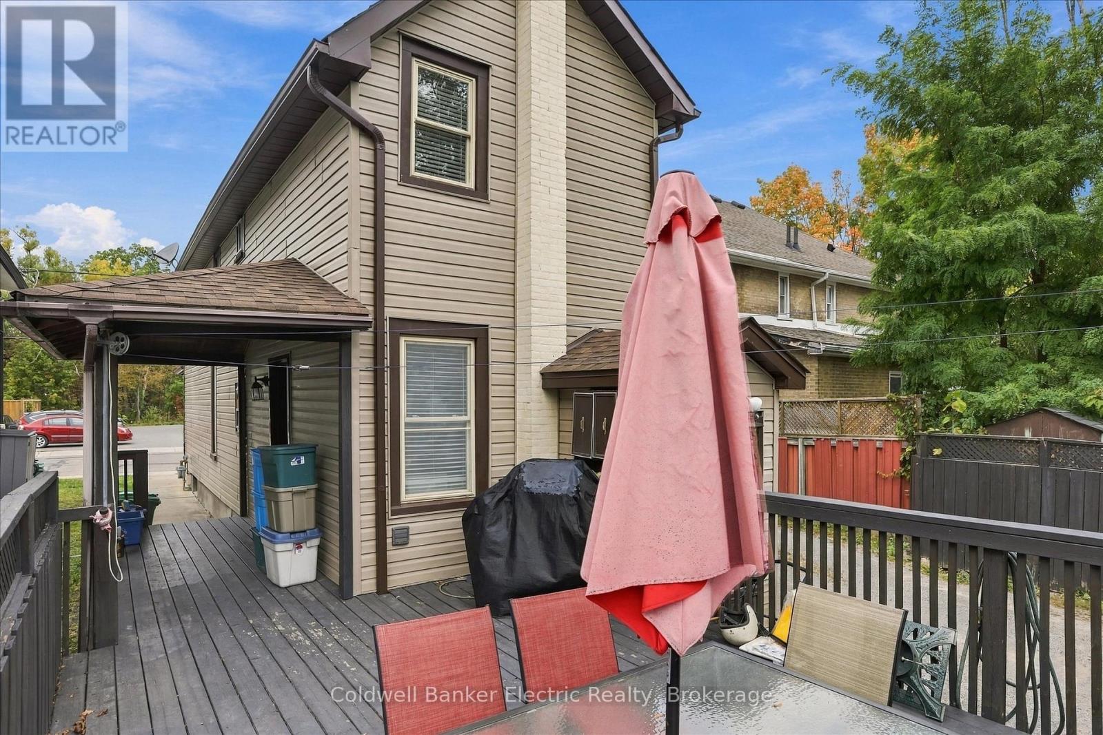 461 MURRAY STREET - 30