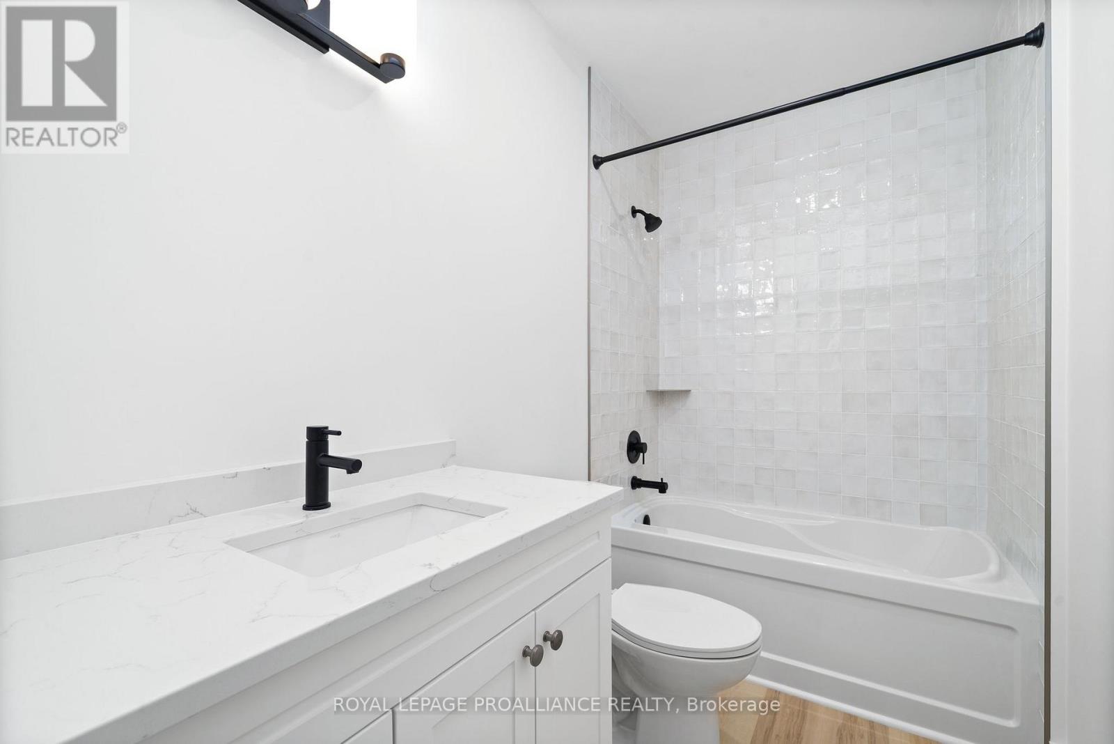 941 Charles Wilson Parkway — photo 11