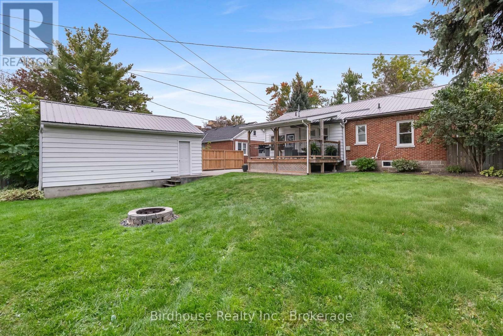 14 Angeline Street South, Kawartha Lakes, ON photo 35