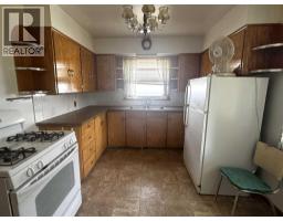 1915 1 Avenue N - photo 2