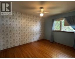 1915 1 Avenue N - photo 9