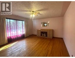 1915 1 Avenue N - photo 5