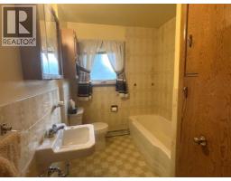 1915 1 Avenue N - photo 10