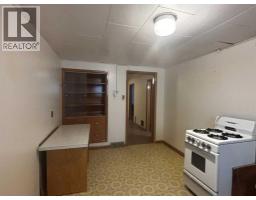 1915 1 Avenue N - photo 13
