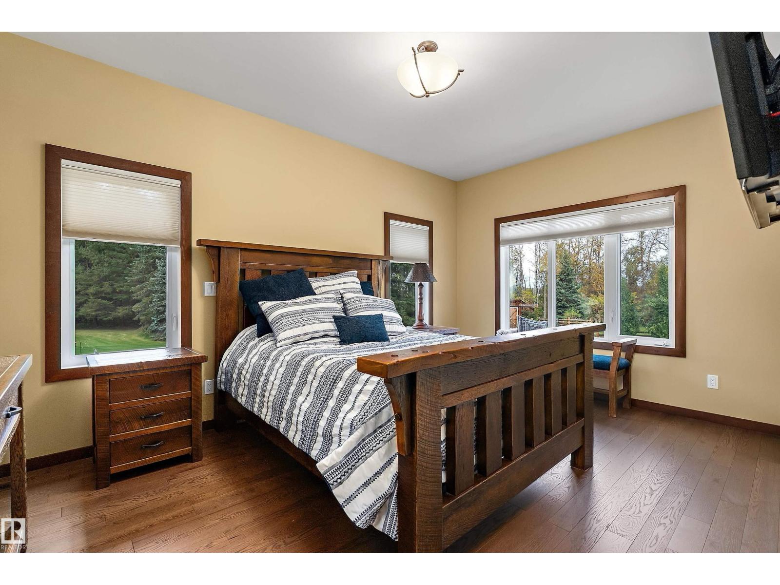 #134 54500 LAC STE ANNE - 37