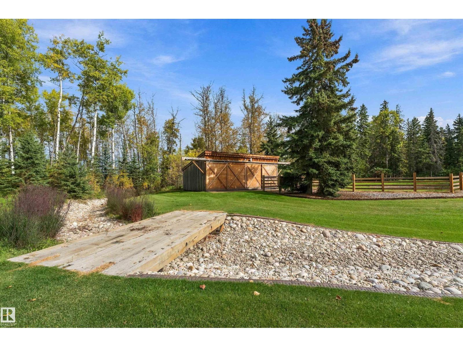#134 54500 LAC STE ANNE - 49
