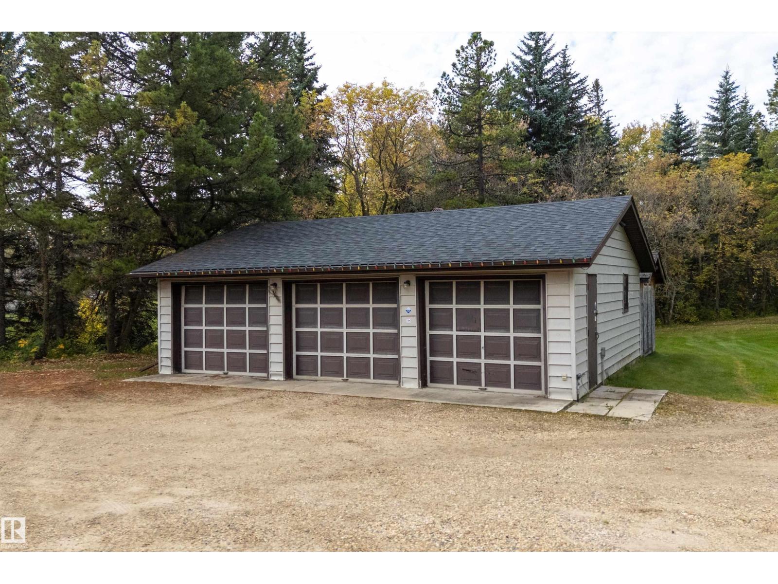 #134 54500 LAC STE ANNE - 55