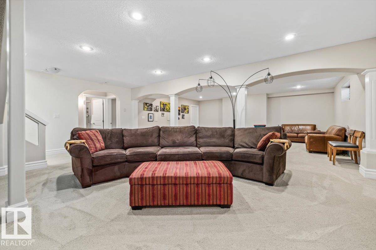60 LAFLEUR DR - 35