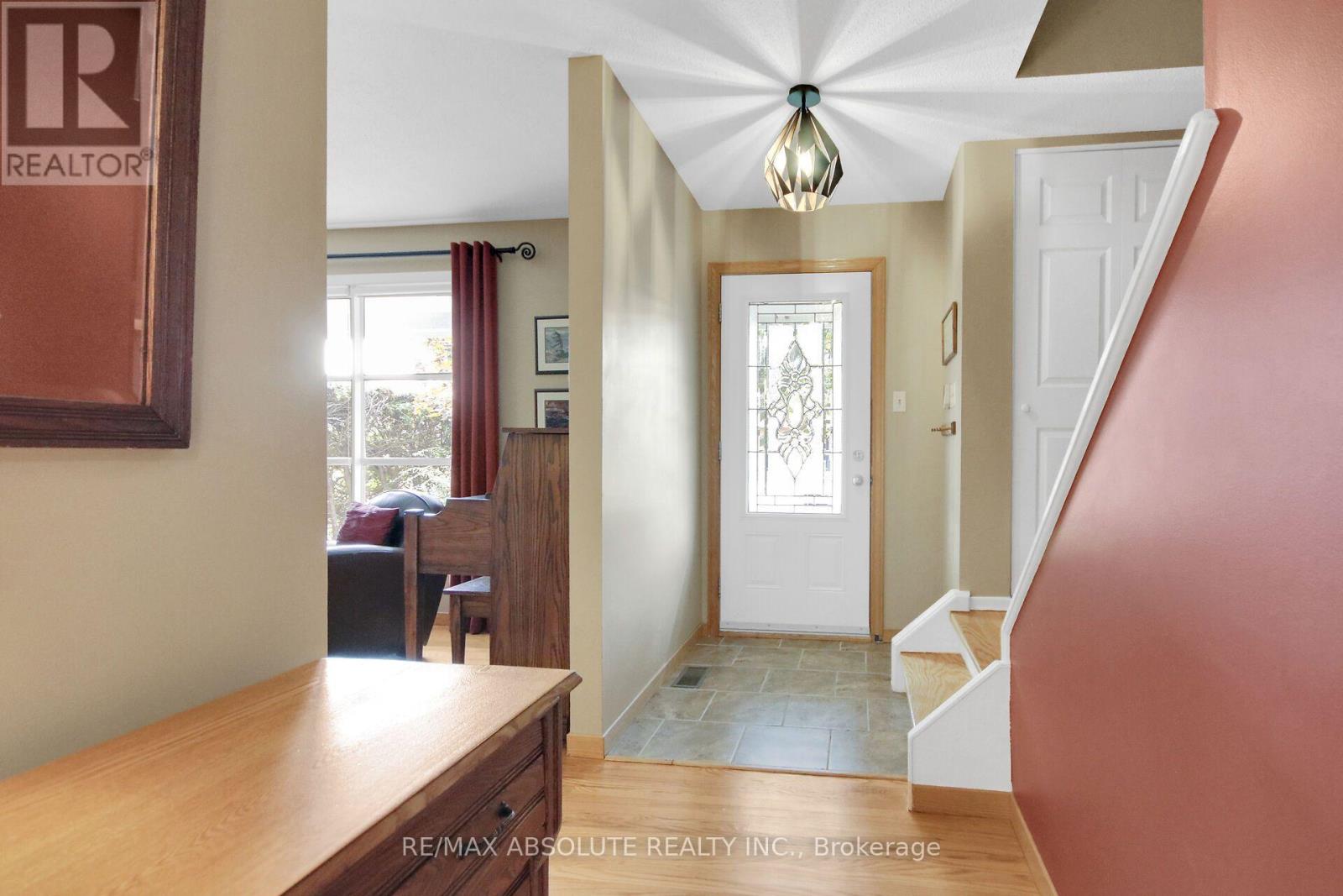 144 OLD COLONY ROAD - 4