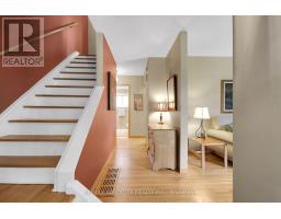 144 Old Colony Road, Ottawa, ON K2L1M4 Photo 17
