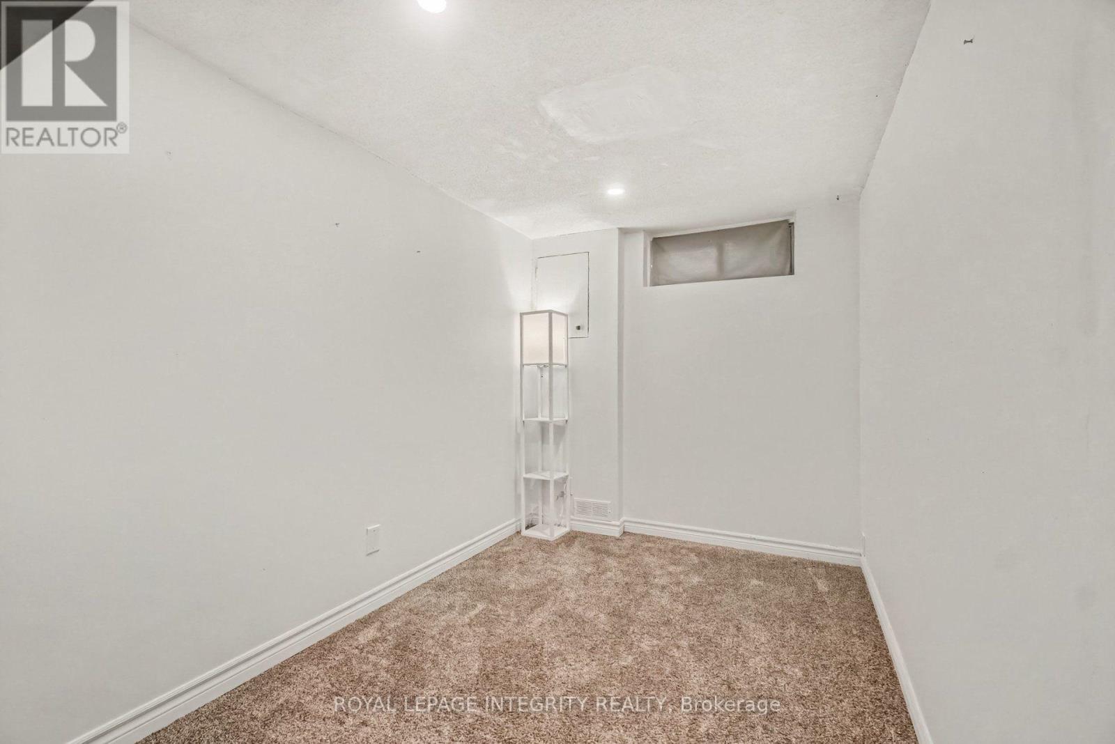 #C 33 WOODFIELD DRIVE - Image 30