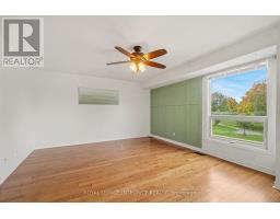 C - 33 Woodfield Drive, Ottawa, ON K2G3Y6 Photo 16