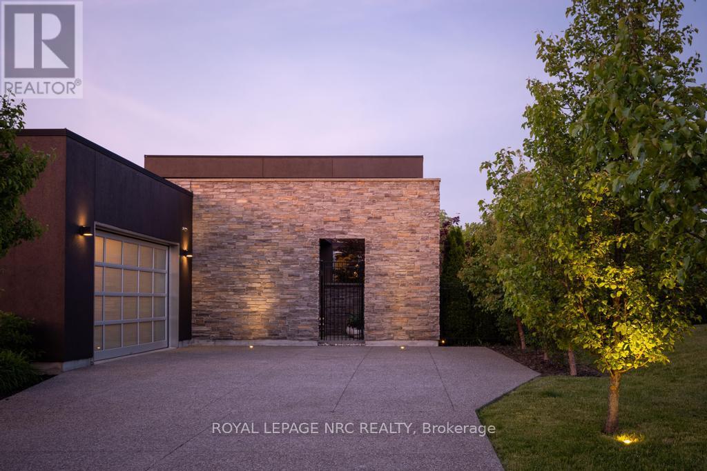 2705 MAPLE STREET - Image 38