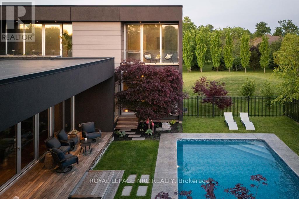 2705 MAPLE STREET - Image 43