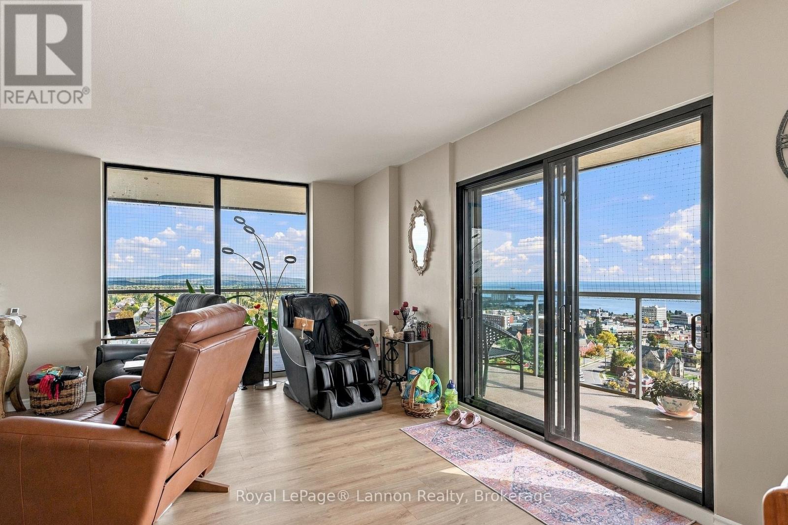 #1503 405 WAVERLEY STREET - Image 5