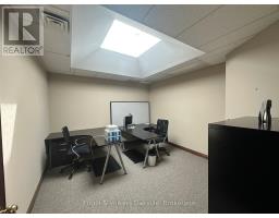 104 - 146 Lakeshore Road E, Oakville, ON L6J1H4 Photo 16