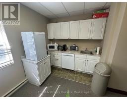104 - 146 Lakeshore Road E, Oakville, ON L6J1H4 Photo 19